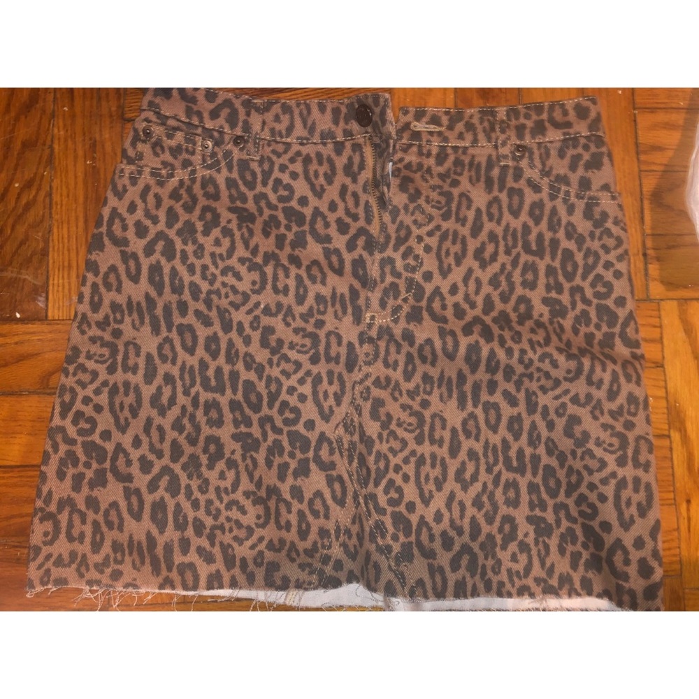 Leopard brown skirt
